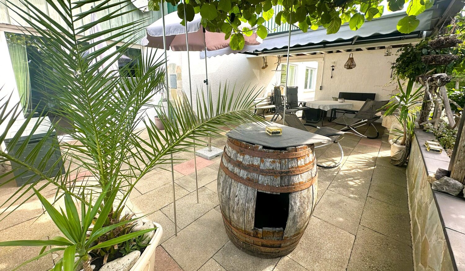 mediterran angelegte Terrasse