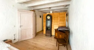 von_poll_real_estate_property_25258024_image_5