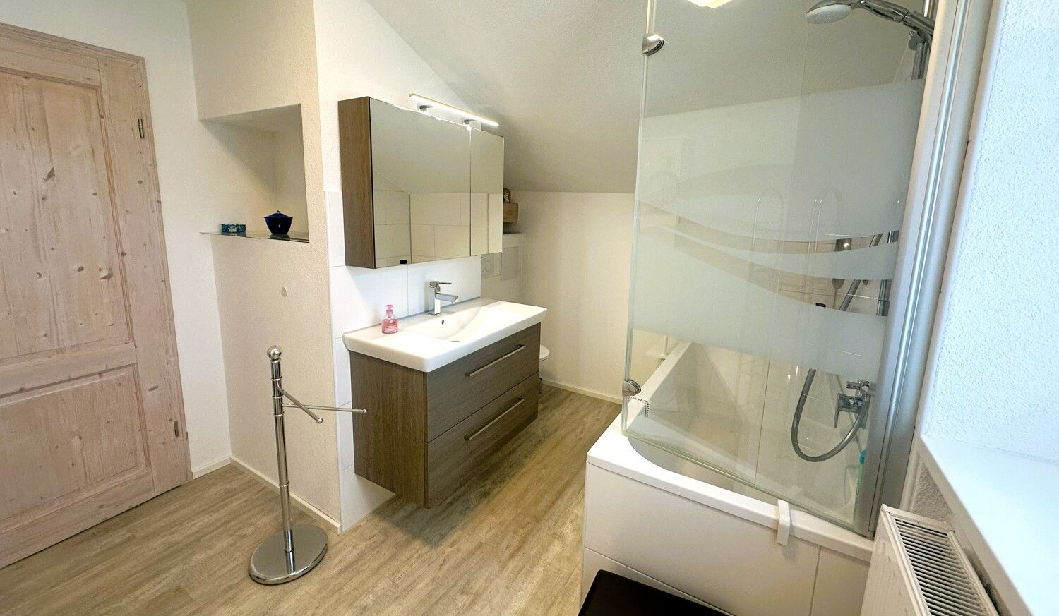 Badezimmer im DG
