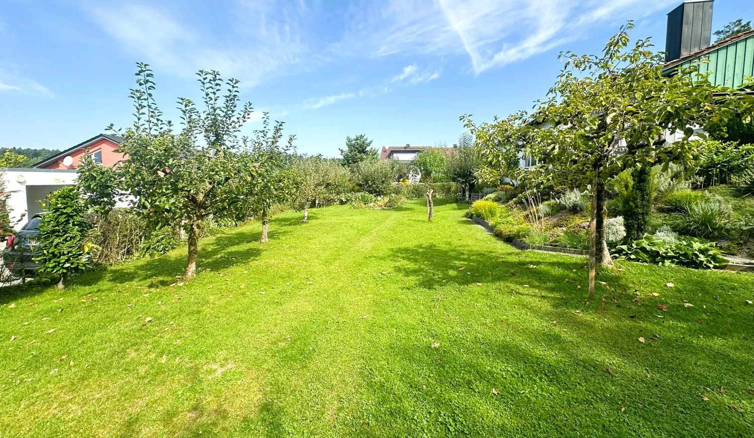 weitläufiges Gartengrundstück