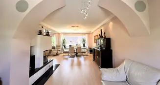 von_poll_real_estate_property_25258026_image_7