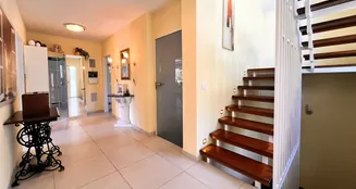 von_poll_real_estate_property_25258026_image_4