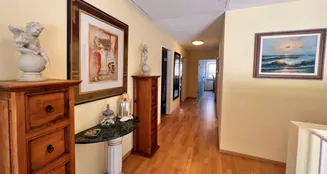 von_poll_real_estate_property_25258026_image_11