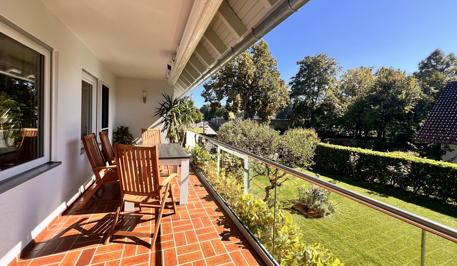 Blick von Balkon EG
