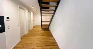 von_poll_real_estate_property_IV915_image_13