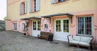 von_poll_real_estate_property_US570_image_9