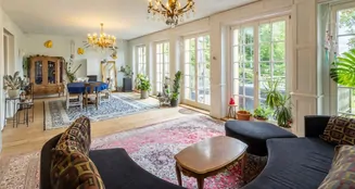 von_poll_real_estate_property_US570_image_12