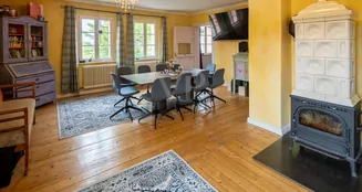 von_poll_real_estate_property_US570_image_13