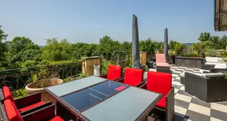 von_poll_real_estate_property_US570_image_18