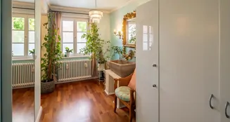 von_poll_real_estate_property_US570_image_20