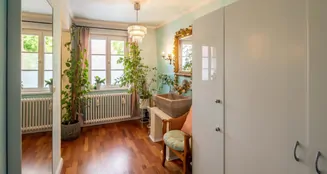 von_poll_real_estate_property_US570_image_20