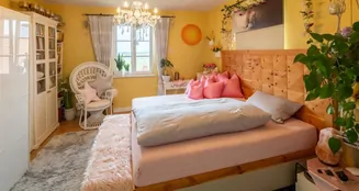 von_poll_real_estate_property_US570_image_22