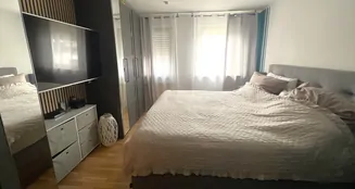 von_poll_real_estate_property_25258029_image_2