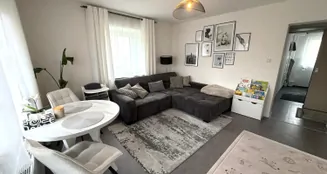 von_poll_real_estate_property_25258032_image_0