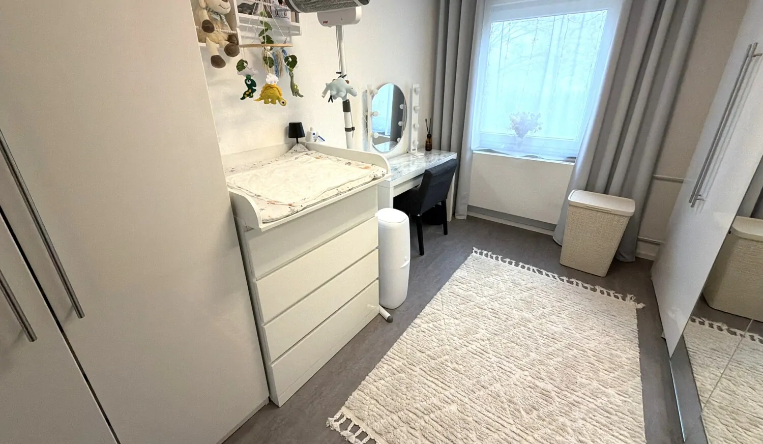 Ankleide/ Kinderzimmer