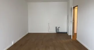 von_poll_real_estate_property_25466015_image_2