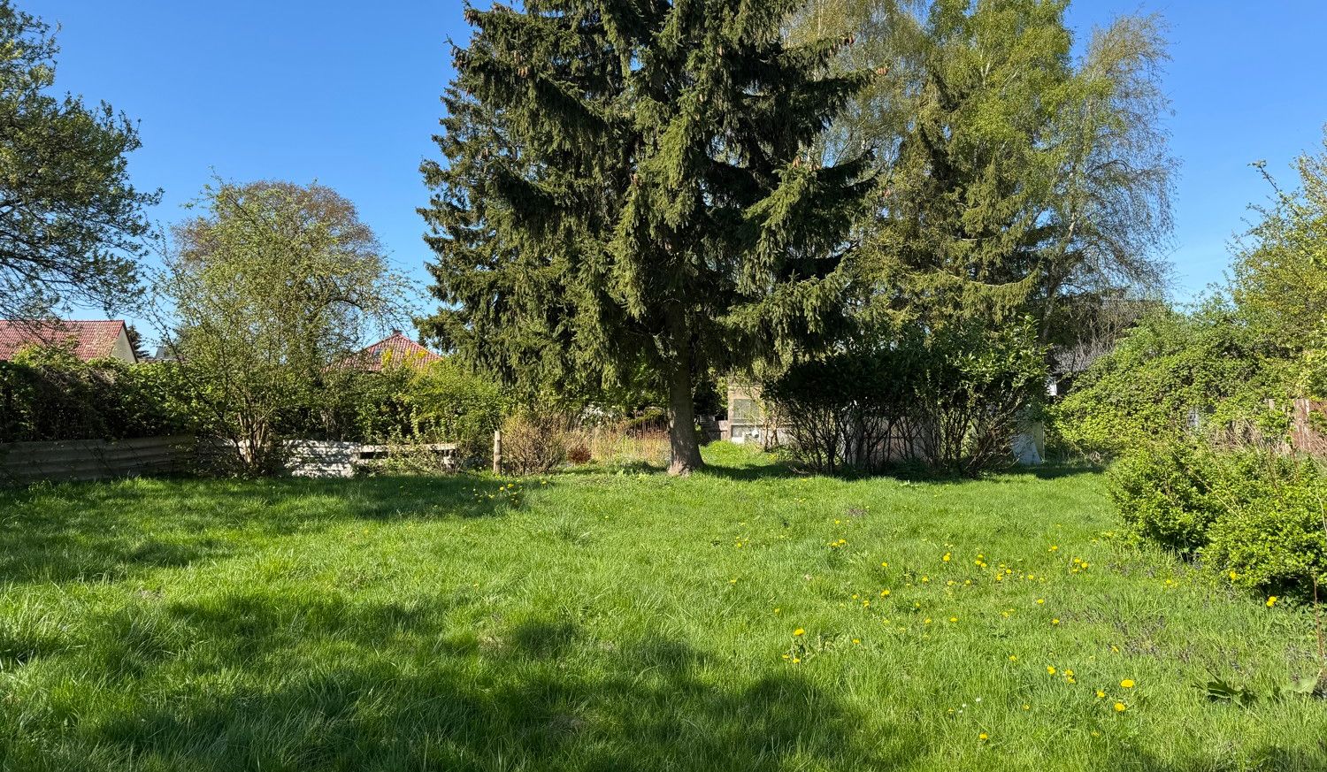Grundstück