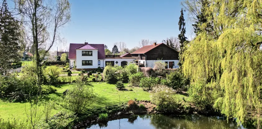 von Poll Immobilien GmbH