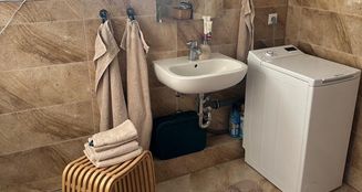 von_poll_real_estate_property_25466034_image_3