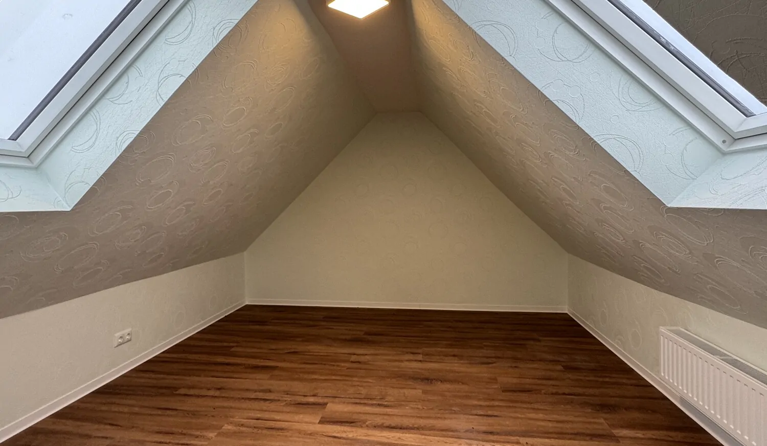 Dachgeschoss Zimmer 2