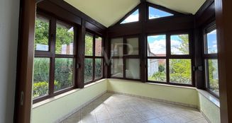 von_poll_real_estate_property_25254215_image_8