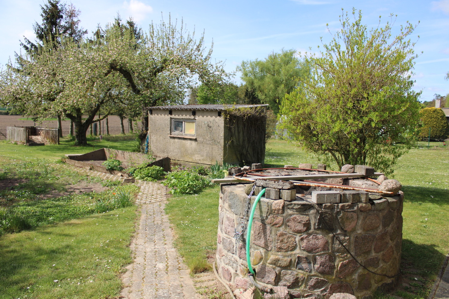 Brunnen