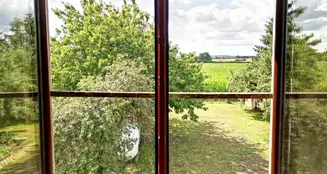 von_poll_real_estate_property_25472002_image_0