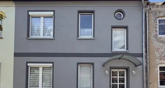 von_poll_real_estate_property_25472005_image_0