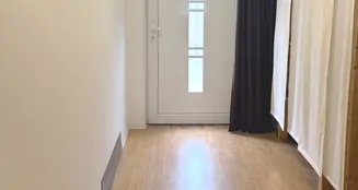 von_poll_real_estate_property_25472005_image_4