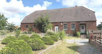 von_poll_real_estate_property_25472015_image_0