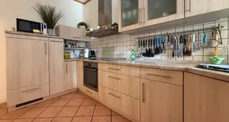 von_poll_real_estate_property_25472006_image_2