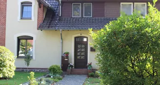 von_poll_real_estate_property_25472006_image_0