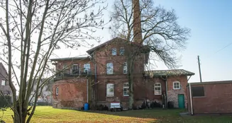 von_poll_real_estate_property_26472005_image_6