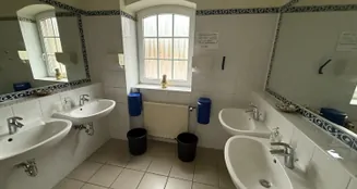 von_poll_real_estate_property_25472012_image_5