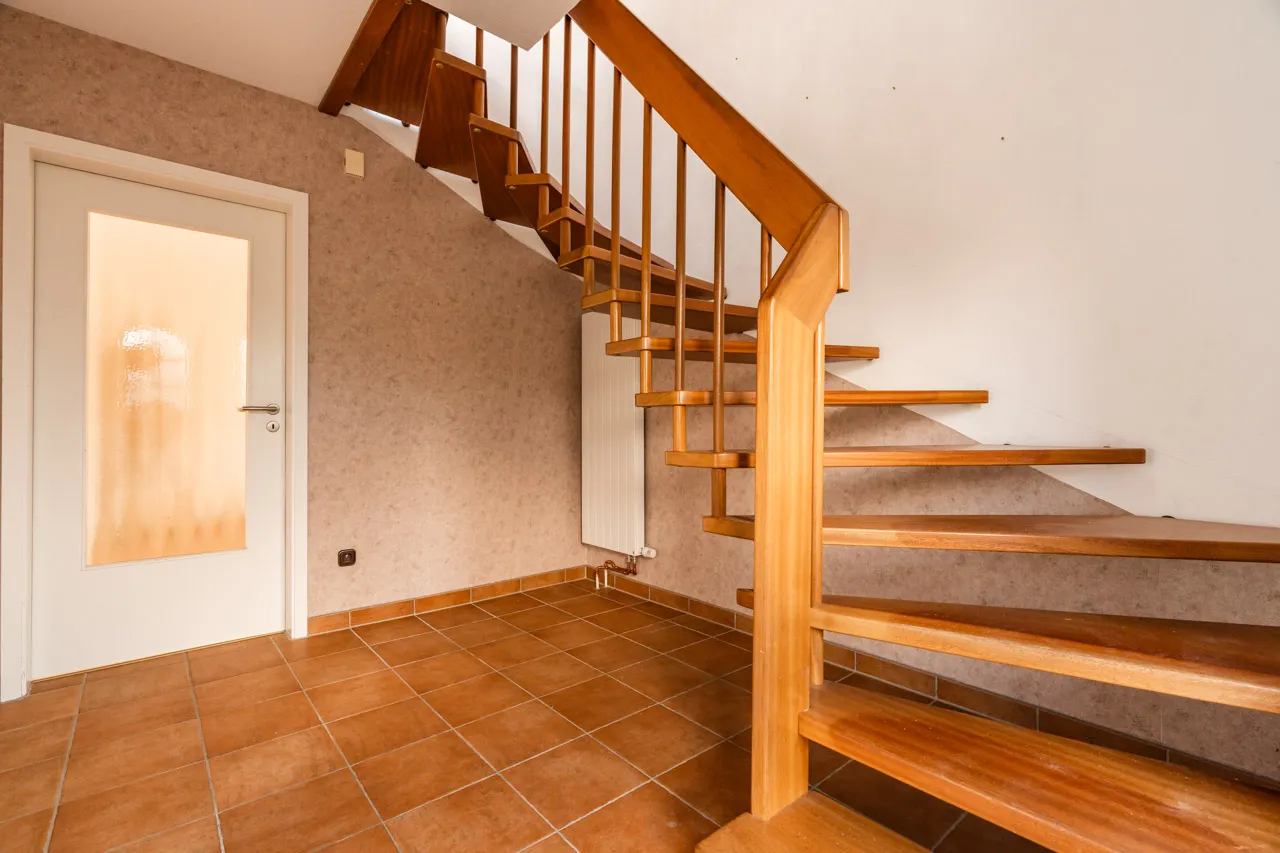 Flur mit Treppe