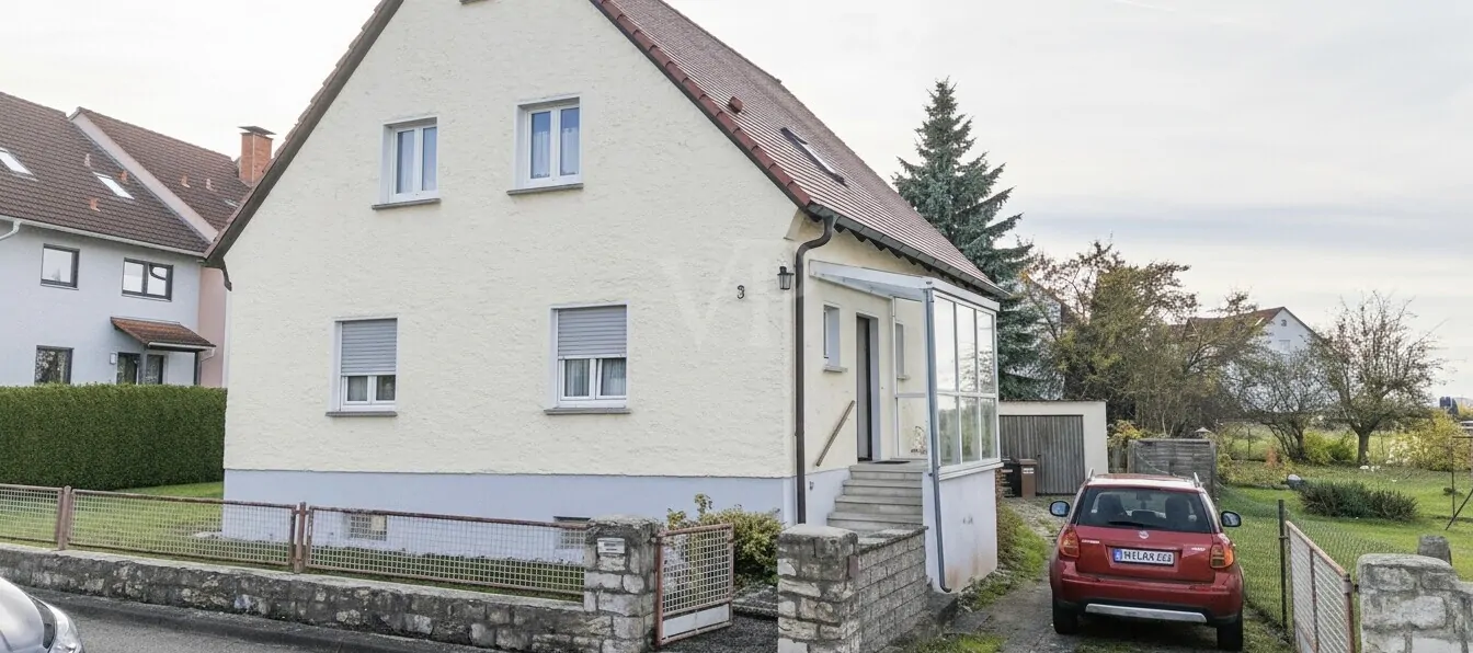 Großzügiges Familienhaus mit Gartenfreiheit und Raum für Visionen