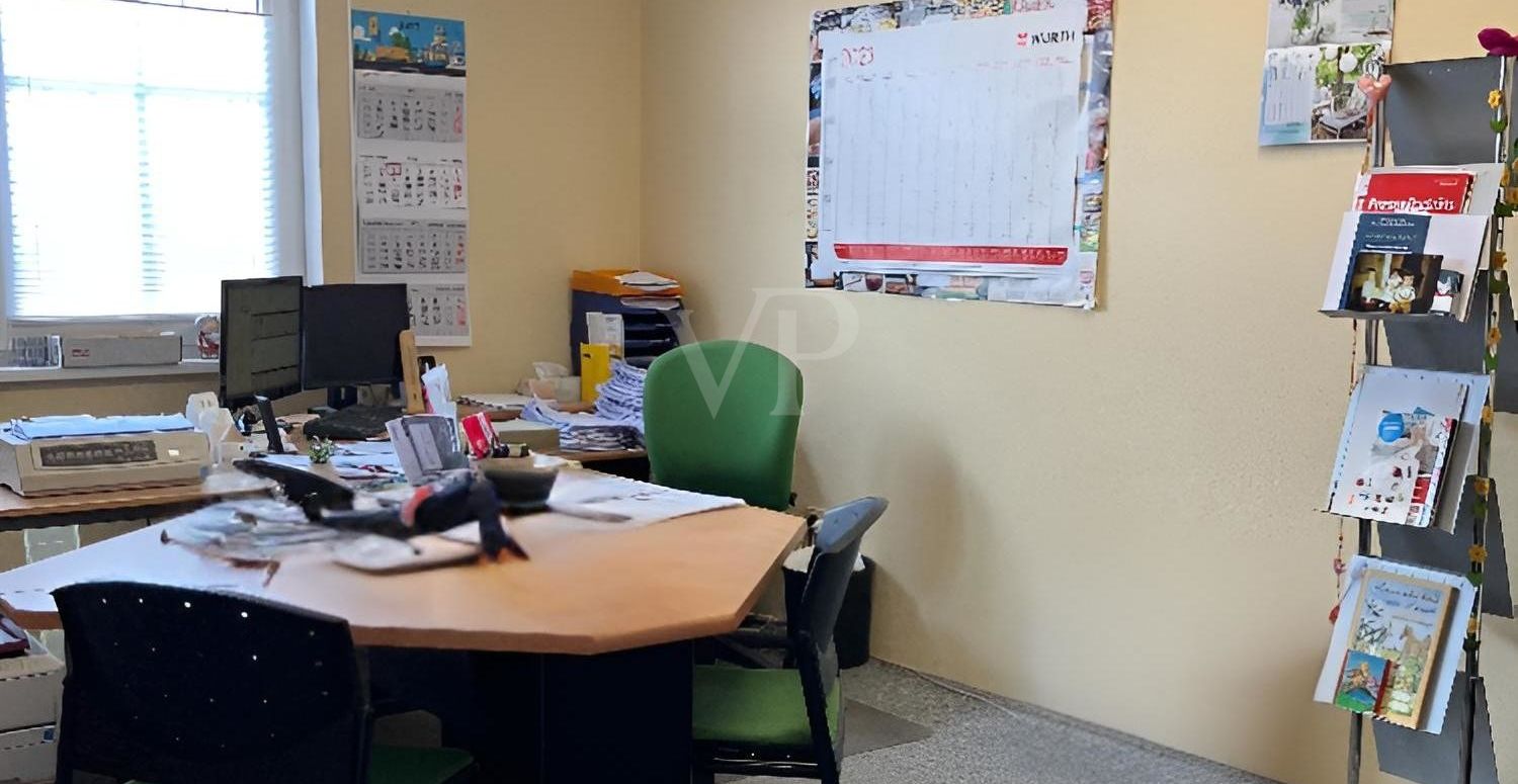 Büro Einheit 2