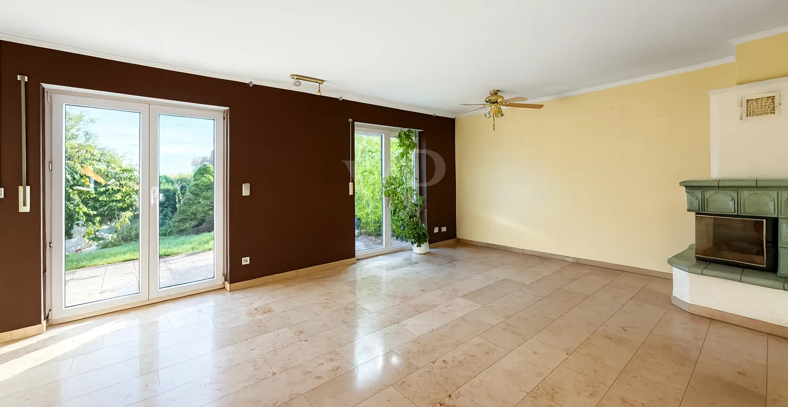 Wohnzimmer linke Ansicht - Fenster