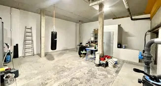 von_poll_real_estate_property_25038018_image_32