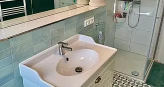 von_poll_real_estate_property_25038018_image_29