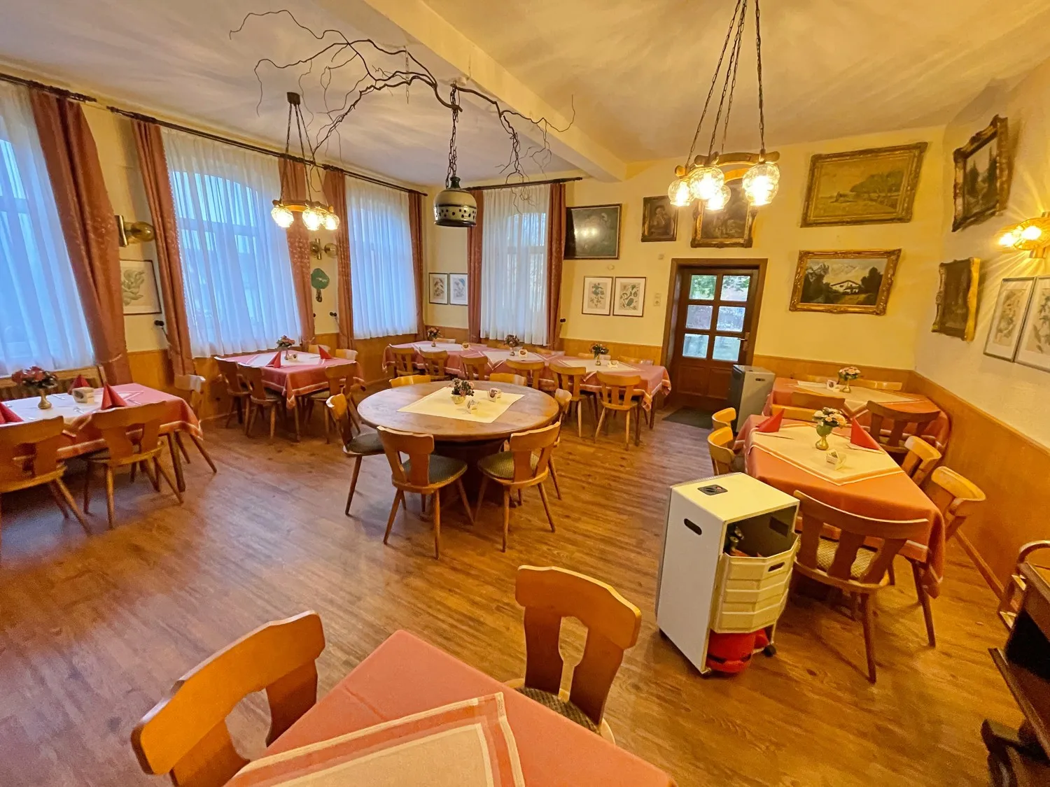 Ferme historique à trois côtés : auberge unique à Golmsdorf