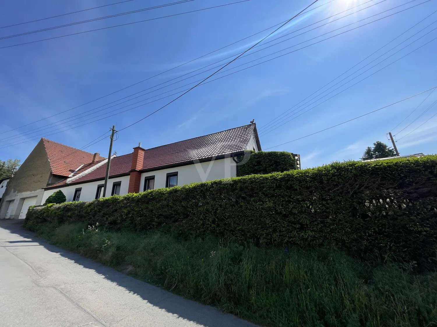 Wohnhaus mit Nebengelass in Jena-Drackendorf