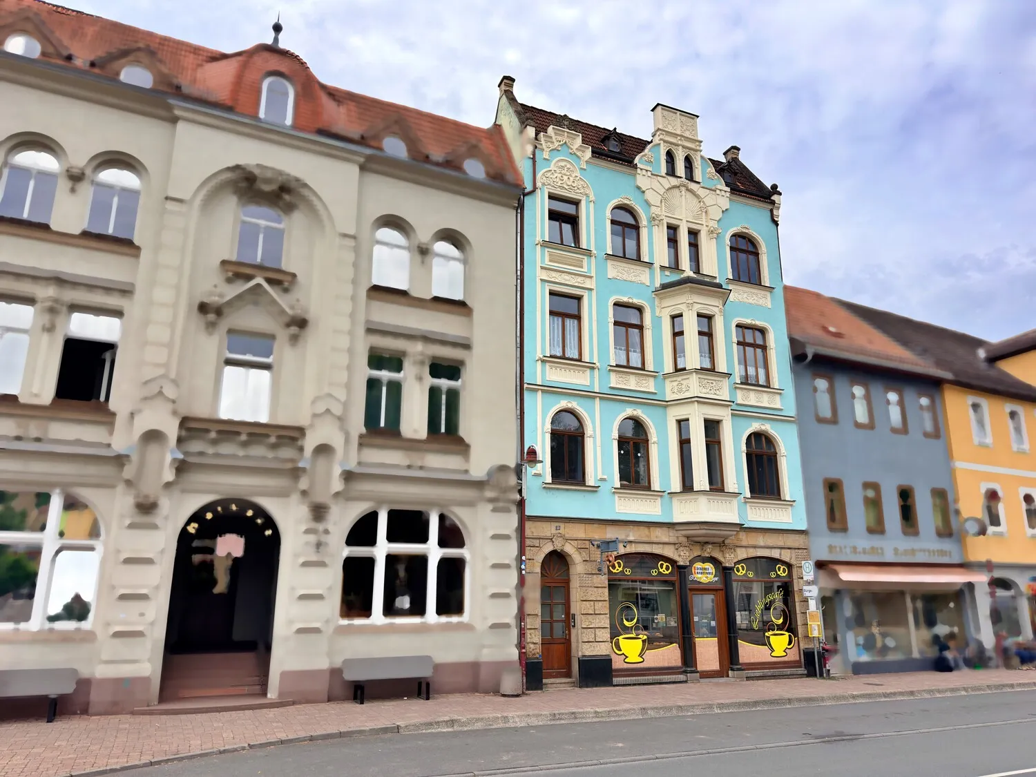 Wohn- und Geschäftshaus in Stadtroda: Großzügigkeit trifft Geschichte