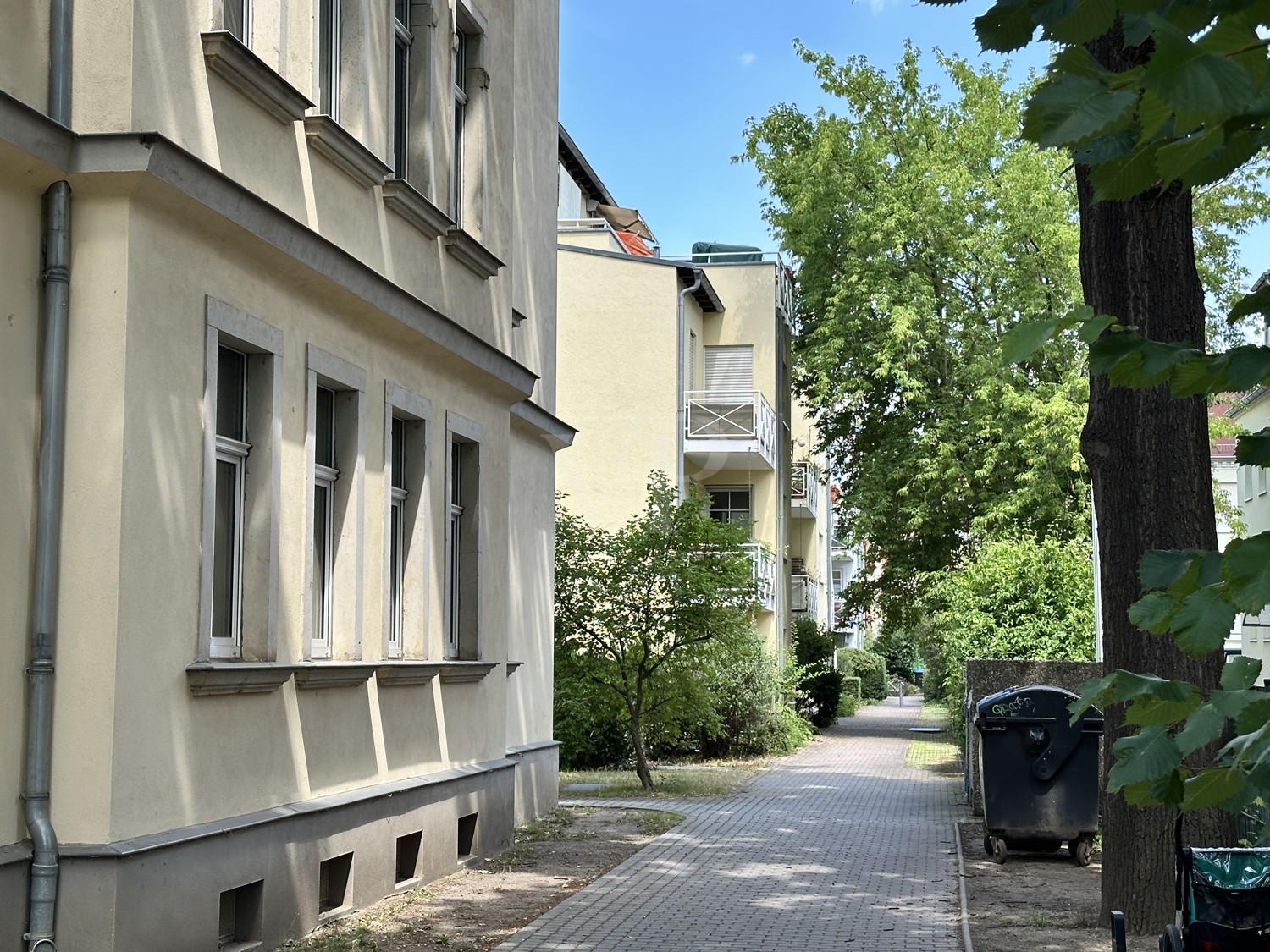 Lage in zweiter Reihe