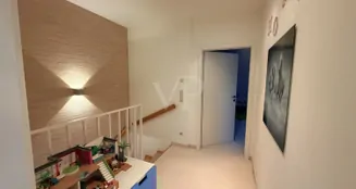 von_poll_real_estate_property_25441084_image_16