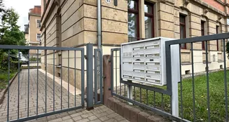 von_poll_real_estate_property_25441032_image_2