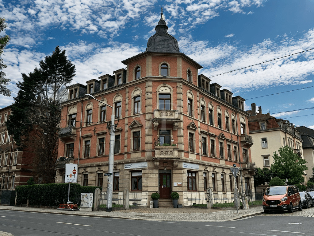Straßenansicht