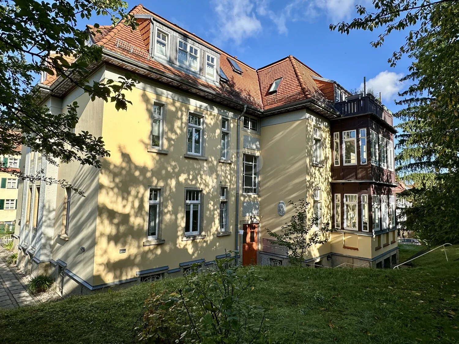 Rückwärtige Ansicht