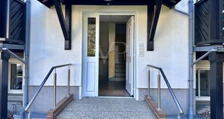 von_poll_real_estate_property_25441066_image_3