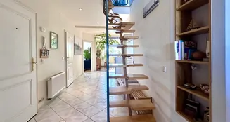 von_poll_real_estate_property_25441066_image_0